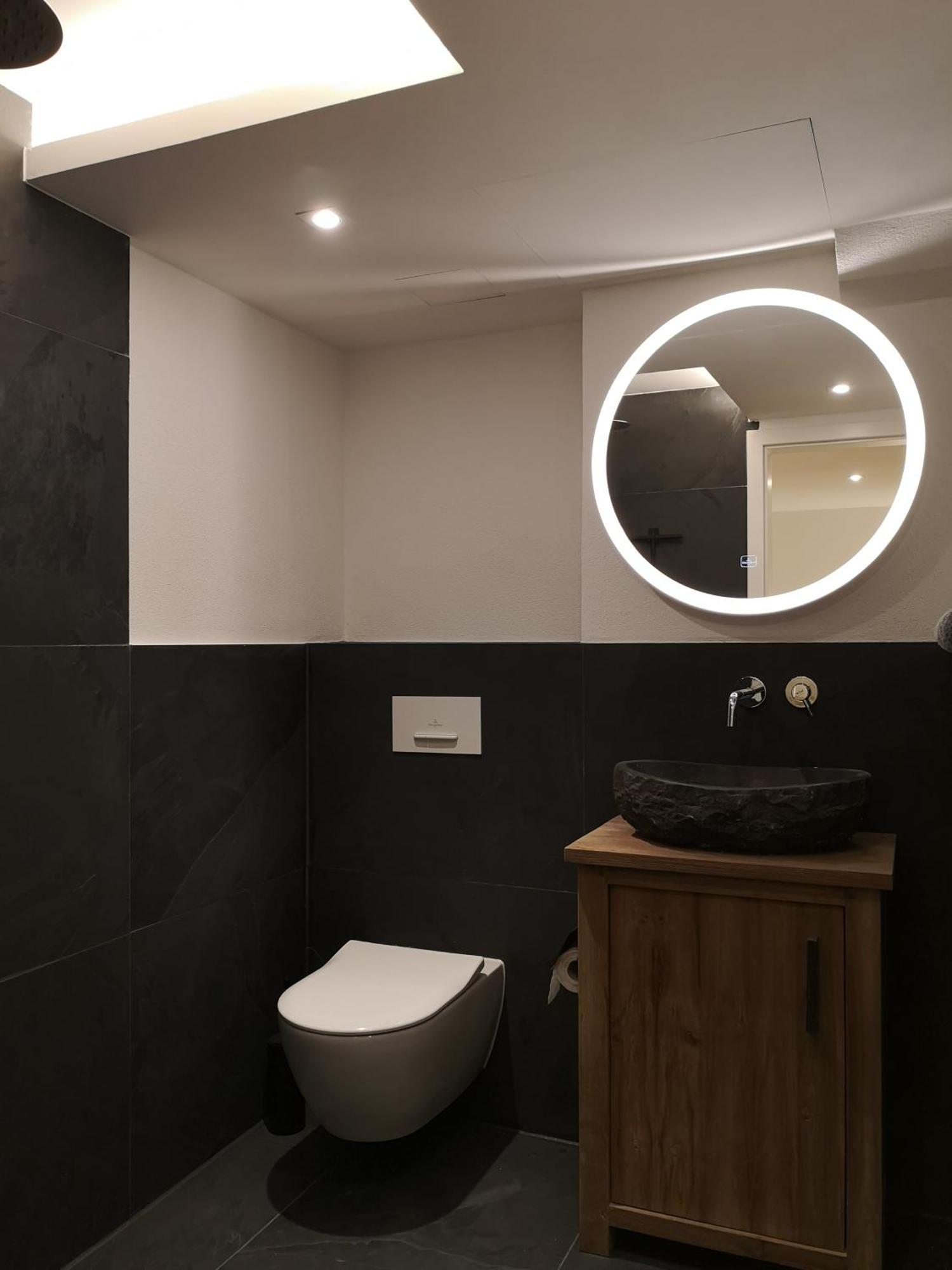 Modernes Und Helles Im Loft Stil Apartment Heidelberg