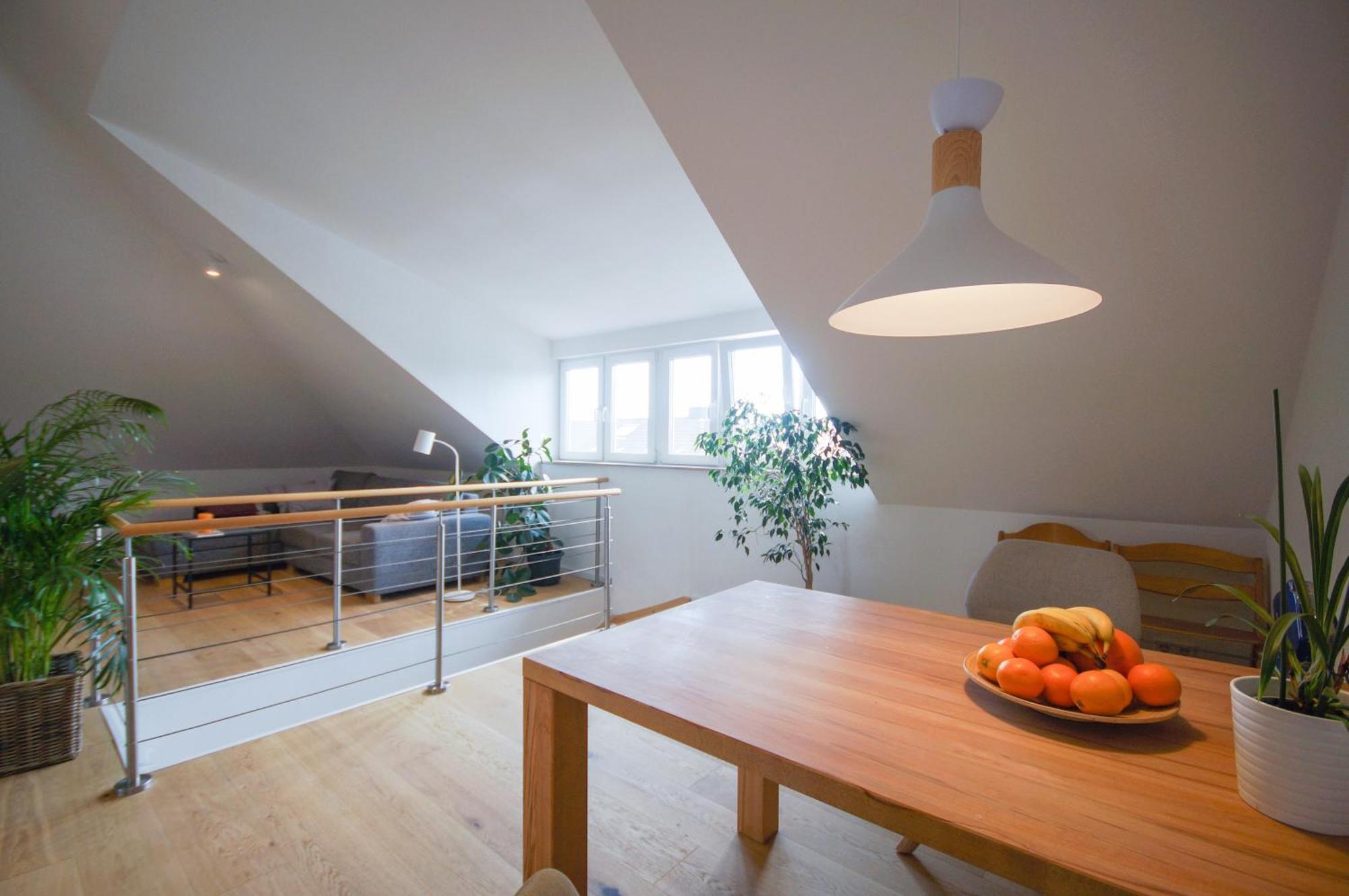 Modernes Und Helles Im Loft Stil